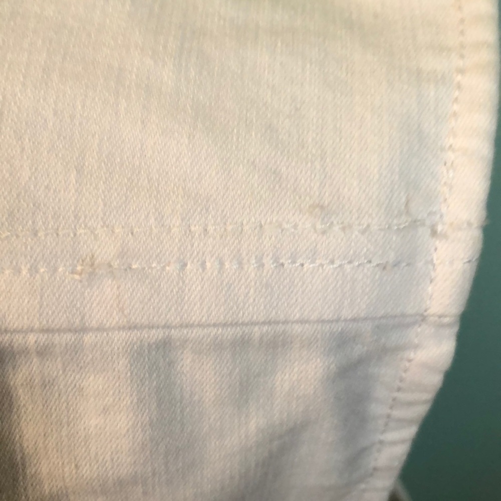 Live A Little White Jean Vest. Medium. - Picture 5 of 7